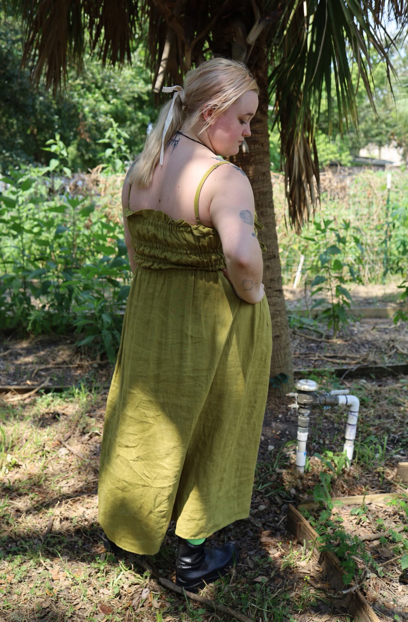 Sophie Dress in Olive Linen